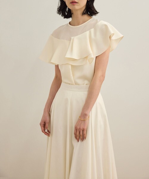 ROPE'(ロペ)の「サテンラッフルブラウス/洗える(シャツ/ブラウス・レディース・ブラック/オフホワイト・F)」の15枚目の写真