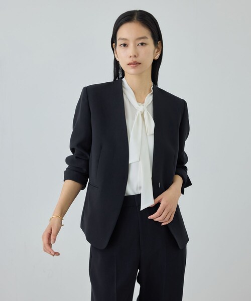 ROPE'（ロペ）の「トリアセダブルクロス Ｖネックジャケット/イージーケア・セットアップ対応・26SS（ノーカラージャケット・レディース・ベージュ/ネイビー・36/38/40）」の22枚目の写真