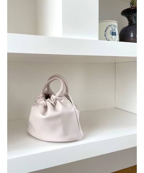 Ungrid（アングリッド）の「ギャザーハンドミニバッグ（ハンドバッグ・レディース・オフホワイト/ブラック/ピンク/オレンジ/イエロー・F）」の22枚目の写真