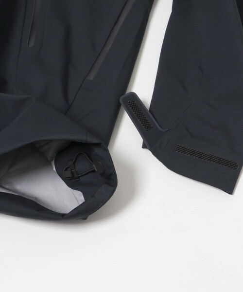URBAN RESEARCH(アーバンリサーチ)の「DESCENTE ALLTERRAIN CREAS(テーラードジャケット・メンズ・BK00/NV01・M/L/O)」の13枚目の写真