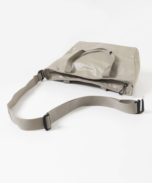 URBAN RESEARCH(アーバンリサーチ)の「SALOMON EXTENDED TOTEBAG SMALL(トートバッグ・メンズ・CHINCHILLA・Free)」の6枚目の写真