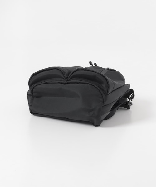 THE GOODLAND MARKET（ザグッドランドマーケット）の「F/CE.　re/cor TACTICAL 2WAY DRAWSTRING（ショルダーバッグ・レディース・Black/Gray・FREE）」の6枚目の写真