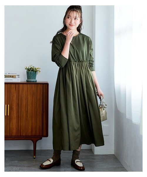 nissen（ニッセン）の「＜大きいサイズ＞異素材コンビドッキングワンピース（ワンピース・レディース・インクブルー/カーキ/オールドローズ/黒・L~LL/3L~4L/5L~6L/8L/10L）」の22枚目の写真