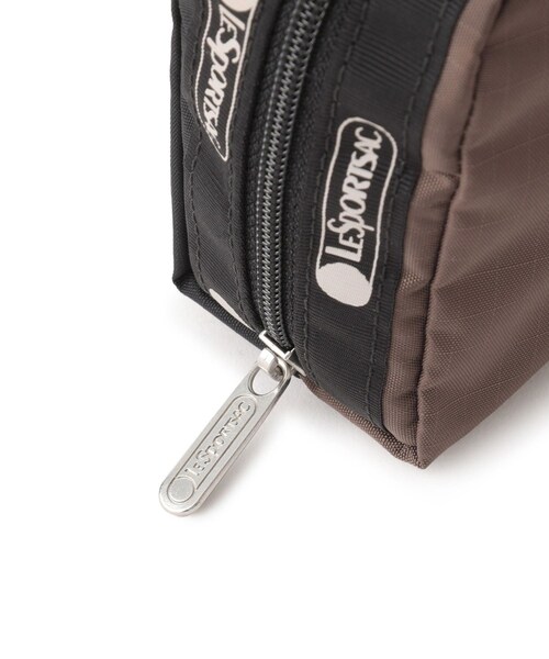 ADAM ET ROPE'（アダムエロペ）の「【LeSportsac for ADAM ET ROPE'】SQUARE COSMETIC (SOLID/SOLID)（ポーチ・レディース・ブラウン・F）」の13枚目の写真