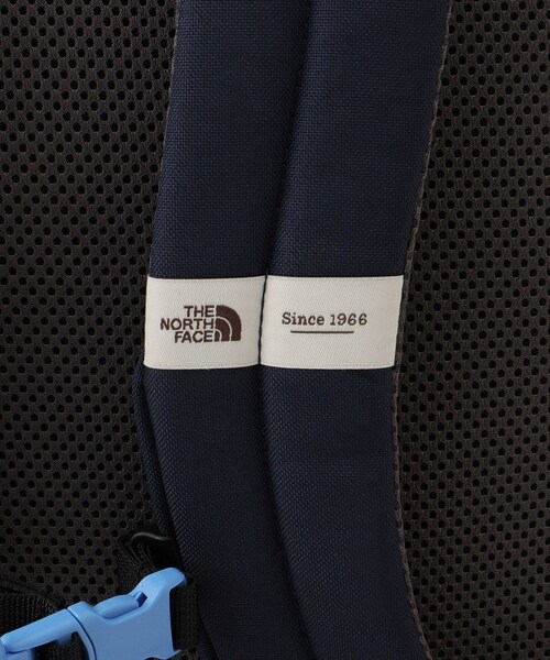 ROPE' PICNIC(ロペピクニック)の「【KIDS/キッズ】【THE NORTH FACE/ザ・ノース・フェイス】K Berkeley(バックパック/リュック・キッズ・ベージュ/ネイビー・F)」の17枚目の写真