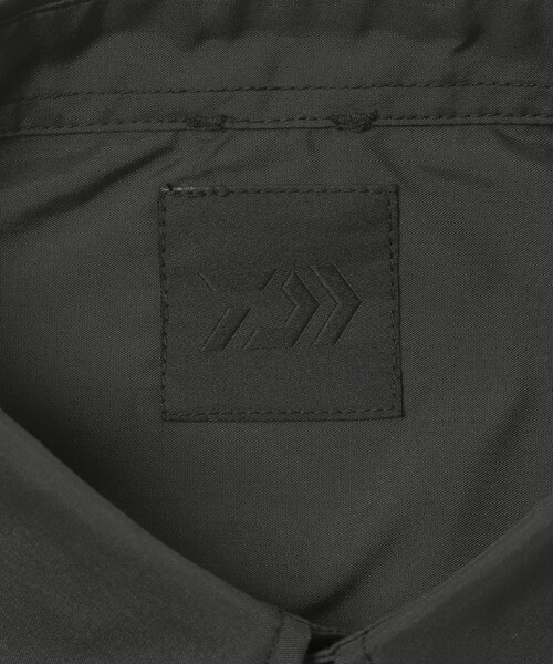 URBAN RESEARCH（アーバンリサーチ）の「DAIWA PIER39　TECH REGULAR COLLAR SHIRT L/S SOLID（シャツ/ブラウス・メンズ・INK BLACK/SAX/WHITE・M/L/XL）」の14枚目の写真