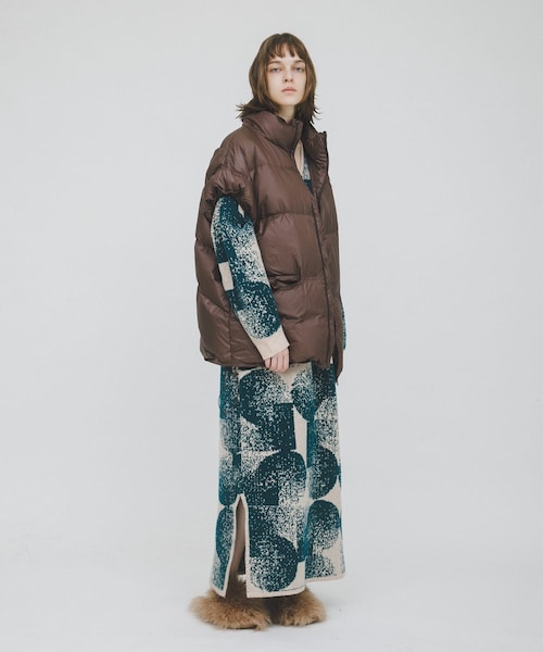 LAATO（ラート）の「short-sleeved down vest（その他アウター・レディース・チョコレート/ラクダ・FREE）」の8枚目の写真