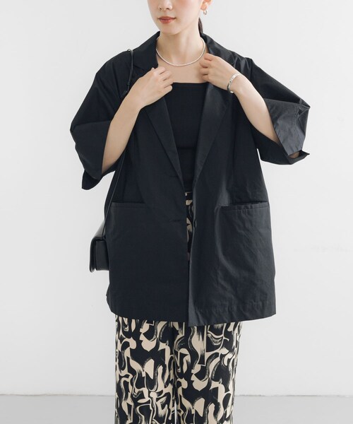 URBAN RESEARCH（アーバンリサーチ）の「コットンハーフスリーブジャケット（テーラードジャケット・レディース・IVORY/BLACK・FREE）」の18枚目の写真