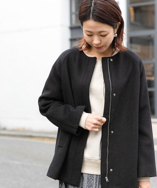 URBAN RESEARCH Sonny Label（アーバンリサーチサニーレーベル）の「ノーカラーショートコート（ノーカラージャケット・レディース・ミント/ブラック/ベージュ・FREE）」の5枚目の写真