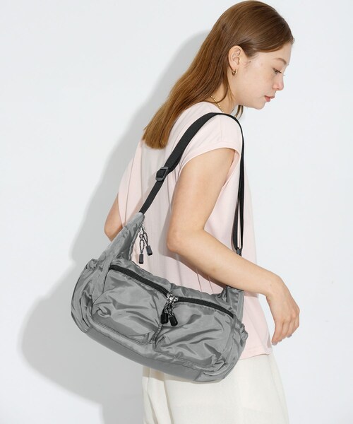 URBAN RESEARCH Sonny Label（アーバンリサーチサニーレーベル）の「グログラン2ポケットショルダーバッグ（ショルダーバッグ・レディース・グレー/ブラック・one）」の14枚目の写真