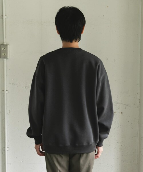 URBAN RESEARCH DOORS（アーバンリサーチドアーズ）の「『XLサイズ/WEB限定』『別注』PENNEYS×DOORS　THE FOX クルーネックスウェット（スウェット・メンズ・BEIGE/ASH/CHARCOAL/RED・M/L/XL）」の7枚目の写真