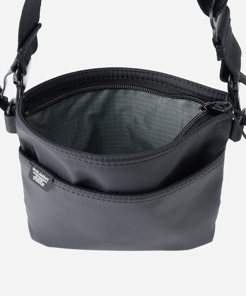 Saturdays NYC（サタデーズ ニューヨークシティ ）の「PHILMENT AT SACOCHE（ショルダーバッグ・メンズ・ブラック/グレー・F）」の18枚目の写真
