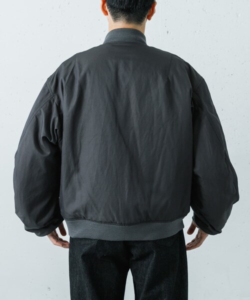 URBAN RESEARCH（アーバンリサーチ）の「CIOTA　MA-1 Flight Jacket（MA-1・メンズ・CG/Black・5/6）」の7枚目の写真
