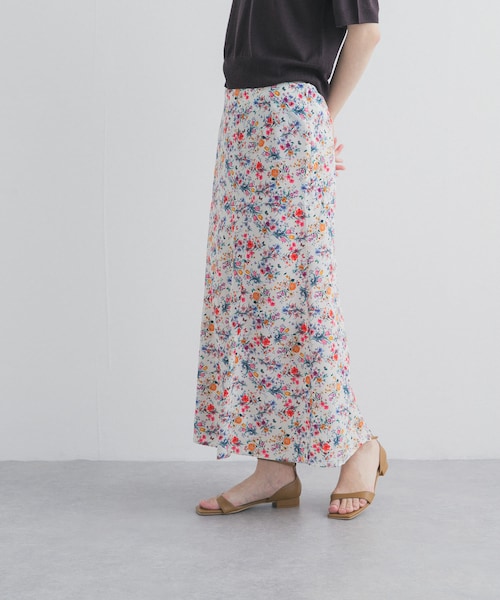 MEYAME　BEAUTIFUL SKIRT (FLOWER)