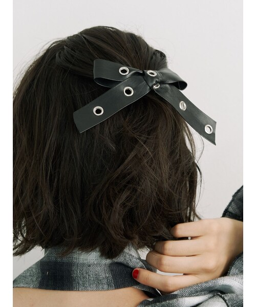 jouetie（ジュエティ）の「ハトメリボンバレッタ（バレッタ/ヘアクリップ・レディース・ブラック/レッド・F）」の6枚目の写真