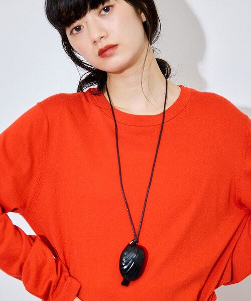 ADAM ET ROPE'(アダムエロペ)の「【JAMIRAY(ジャミレイ)】LEATHER SHELL N/C(ネックレス・レディース・ブラック・F)」の4枚目の写真