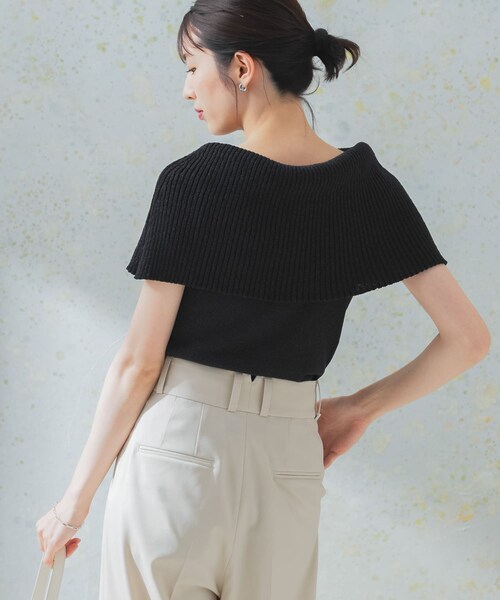 URBAN RESEARCH ROSSO（アーバンリサーチロッソ）の「ドライタッチオフショルダーニット（ニット/セーター・レディース・L/BEIGE/CAMEL/BLACK・FREE）」の6枚目の写真