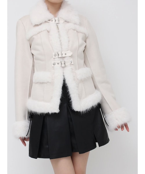 EATME（イートミー）の「フェイクファーカラーベルトジャケット（テーラードジャケット・レディース・オフホワイト/ブラック/ブラウン・F）」の2枚目の写真