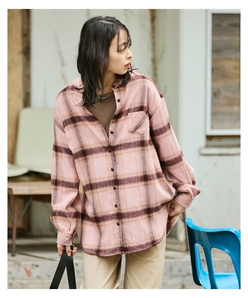 nissen（ニッセン）の「大きいサイズ 吸湿発熱あたたかゆるシルエットバンドカラーネルシャツ（シャツ/ブラウス・レディース・サックス系チェック/ピンク系チェック/黒系チェック・L/LL/3L/4L/5L/6L/8L/10L）」の21枚目の写真