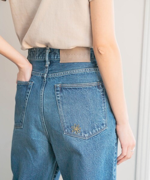 URBAN RESEARCH（アーバンリサーチ）の「『別注』KURO×URBAN RESEARCH　OPTIMA（デニムパンツ・レディース・FADED INDI・25/26/27）」の3枚目の写真