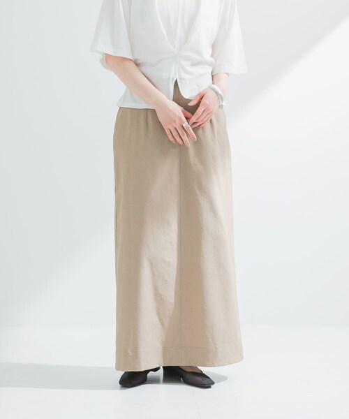 URBAN RESEARCH（アーバンリサーチ）の「『2サイズ展開』リネン混ロングスカート（スカート・レディース・BLACK/SAND BEIGE・36/38）」の19枚目の写真
