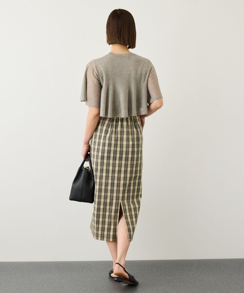 ROPE'（ロペ）の「LEVITA ティアードフリルニットプルーオーバー/接触冷感・イージーケア（Tシャツ/カットソー・レディース・ブラック/ベージュ/レッド・F）」の20枚目の写真