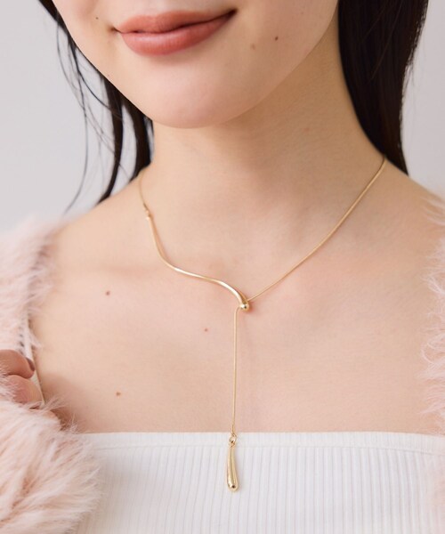 VIS（ビス）の「Yドロップスライダーネックレス（ネックレス・レディース・ゴールド/シルバー・F）」の4枚目の写真