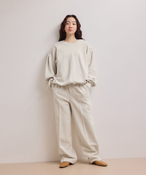 ADAM ET ROPE'(アダムエロペ)の「【WEB限定】スウェットワイドスラックス(スラックス・レディース・ブラック/グレー/キナリ系・36/38)」の10枚目の写真
