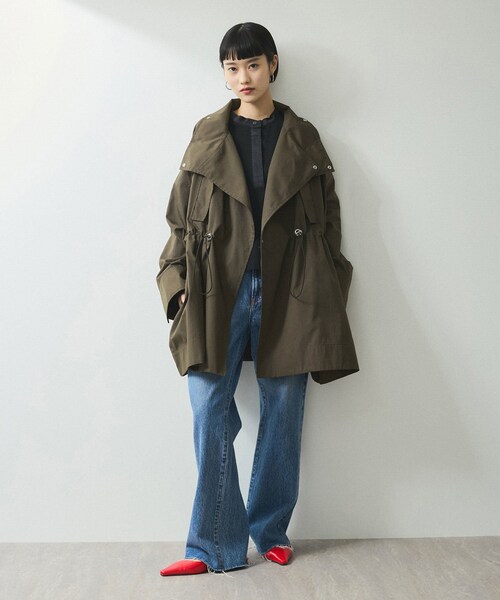 ADAM ET ROPE'（アダムエロペ）の「【WEB限定】スタンドカラーハーフモッズコート（モッズコート・レディース・ブラック/オフホワイト/カーキ系・F）」の5枚目の写真