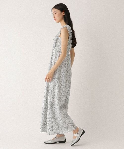 Heather(ヘザー)の「フリルショルダーオールインワン(オールインワン・サロペット・オフホワイト花柄 05/グレー系チェック 18・S/M)」の8枚目の写真