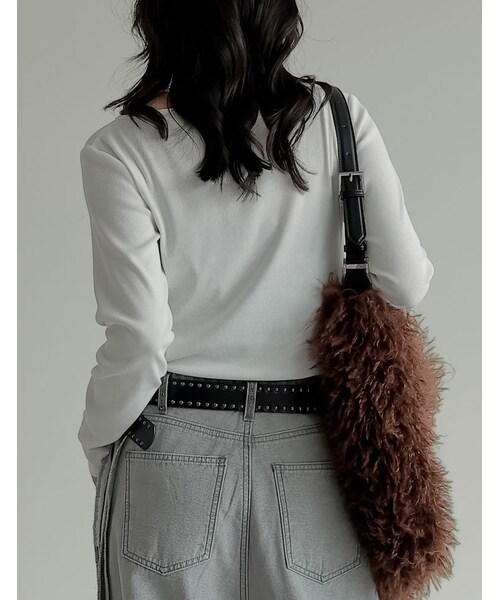 Re:EDIT（リエディ）の「リブカットソーアシンメトリートップス - トップス通販 | 人気レディースファッション - Re:EDIT（リエディ）（その他・レディース・ブラック/ホワイト/チャコールグレー/ブラウン・M/L）」の15枚目の写真