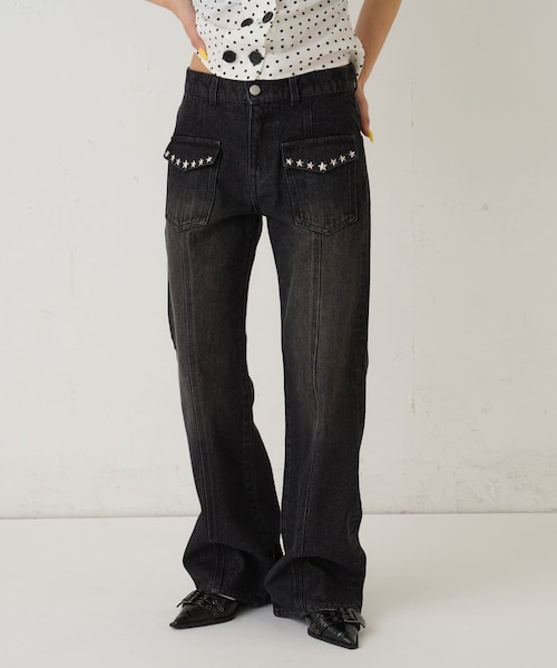 WHO'S WHO gallery（フーズフーギャラリー）の「スタースタッズフレアデニム（デニムパンツ・レディース・ブラウン/ブラック/ネイビー/サックスブルー・M/S）」の2枚目の写真
