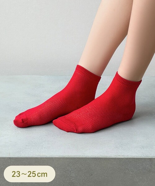 3coins(3coins)の「抗菌防臭加工ラメメッシュソックス(ソックス/靴下・レディース・ホワイト/ブラック/レッド・FREE)」の3枚目の写真