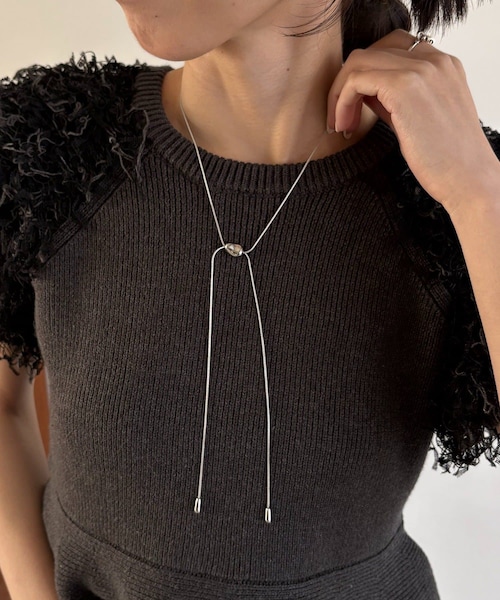 CAPRICIEUX LE'MAGE(カプリシューレマージュ)の「〈GOLDY/ゴールディ〉マルチWAYスライドビーンズネックレス(ネックレス・レディース・シルバー/ゴールド・F)」の1枚目の写真