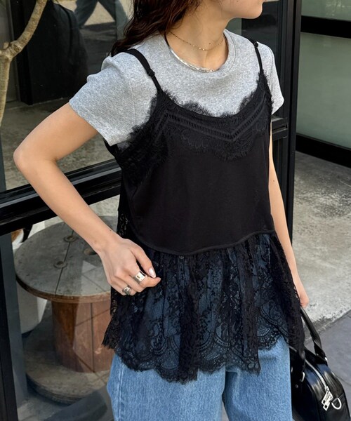 CIAOPANIC TYPY（チャオパニックティピー）の「裾レースドッキングシアーキャミチュニック（タンクトップ・レディース・ホワイト/イエロー/ブラック・ONE）」の2枚目の写真
