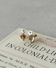 フラワーフラワーイヤリング