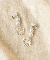 3coins | シェル下がりイヤリング／KIDS(イヤリング)