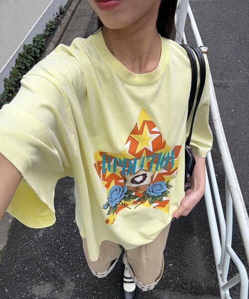 CIAOPANIC(チャオパニック)の「【RePRODUCTION LABEL / リプロダクションレーベル】アソートヴィンテージフェードTEE(Tシャツ/カットソー・レディース・ブラックその他3/ミッドナイトブルー/ブルー/ブラック/ブラックその他2/カーキ/チャコールグレー/ピンク/オフホワイト/レモンイエロー/シルバー/イエロー/ローズ/グレー/レッド・F)」の11枚目の写真