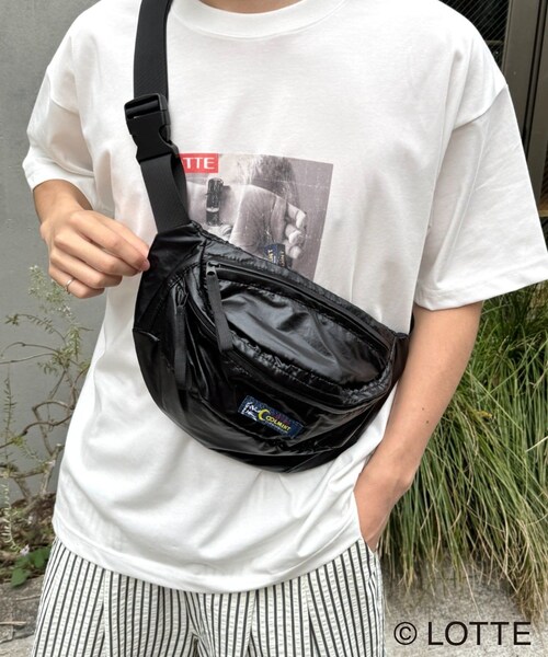 CIAOPANIC TYPY（チャオパニックティピー）の「【TYPY×LOTTE板ガム】銀紙ウエストバッグ（ボディバッグ/ウエストポーチ・レディース・グリーン/ブラック/シルバー・ONE）」の2枚目の写真
