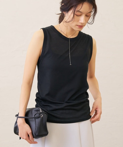 Omekashi(オメカシ)の「【5色展開/着回し力抜群◎】シアーリブフライス2wayタンクトップ(タンクトップ・レディース・ベージュ/イエロー/ブラック/ピンク/オフホワイト・F)」の3枚目の写真