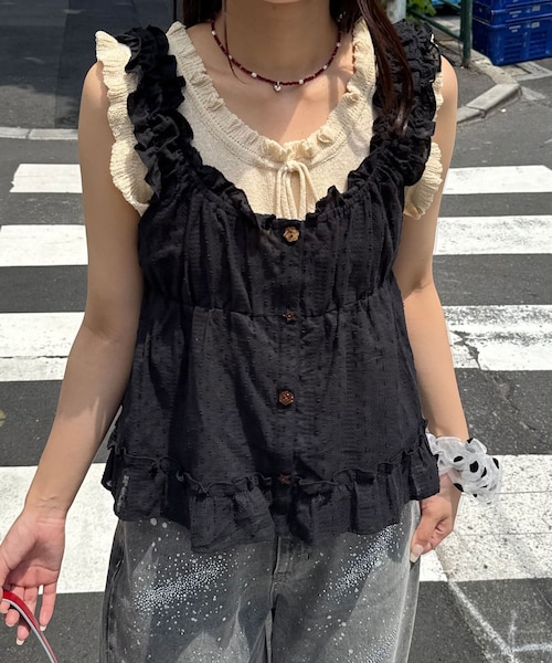 CIAOPANIC(チャオパニック)の「ウッドボタンドビーシャーリングキャミビスチェ(キャミソール・レディース・イエロー/ブラック/ホワイト・ONE)」の3枚目の写真
