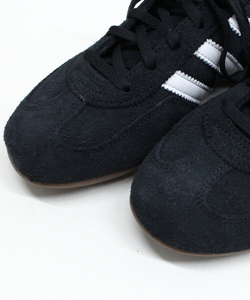 RNA（アールエヌエー）の「【adidas/アディダス】E5221 HANDBALL SPEZIAL PRO（シューズ・レディース・コアブラック/イエロー）」の8枚目の写真