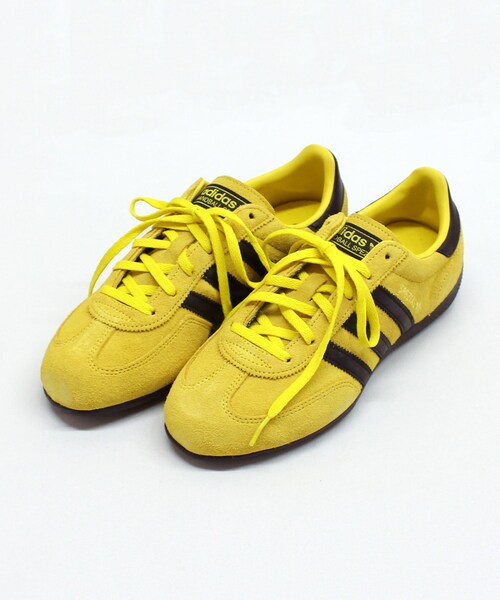 RNA（アールエヌエー）の「【adidas/アディダス】E5221 HANDBALL SPEZIAL PRO（シューズ・レディース・コアブラック/イエロー）」の2枚目の写真
