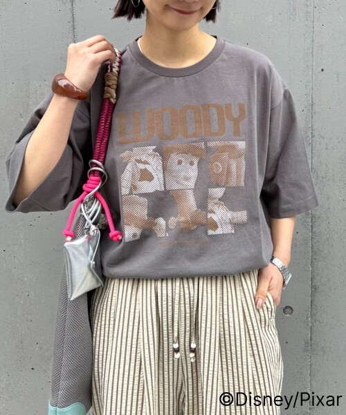 CIAOPANIC TYPY(チャオパニックティピー)の「【TOY STORY/トイ・ストーリー】ピックアップ6コマTEE(Tシャツ/カットソー・レディース・チャコールグレー/オフホワイト/ブラック/グレー/ホワイト/ブラックその他1・L/XL/M)」の5枚目の写真
