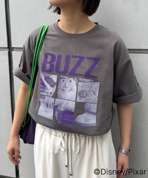 CIAOPANIC TYPY(チャオパニックティピー)の「【TOY STORY/トイ・ストーリー】ピックアップ6コマTEE(Tシャツ/カットソー・レディース・チャコールグレー/オフホワイト/ブラック/グレー/ホワイト/ブラックその他1・L/XL/M)」の4枚目の写真