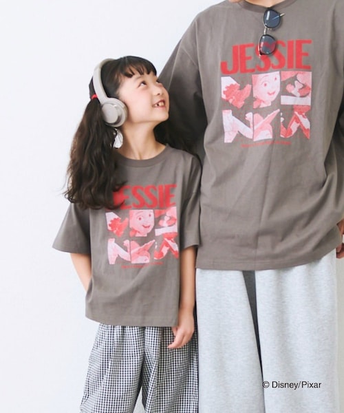CIAOPANIC TYPY(チャオパニックティピー)の「【KIDS】【TOY STORY/トイ・ストーリー】ピックアップ6コマTEE(Tシャツ/カットソー・キッズ・ホワイト/グレー/ブラック/ブラックその他1/オフホワイト/チャコールグレー・95/150/130/110)」の6枚目の写真