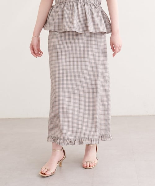 natural couture(ナチュラルクチュール)の「裾フリルチェック柄スカート(スカート・レディース・ブラック系その他/ブラウン系その他/グリーン系その他/ネイビー・FREE)」の2枚目の写真