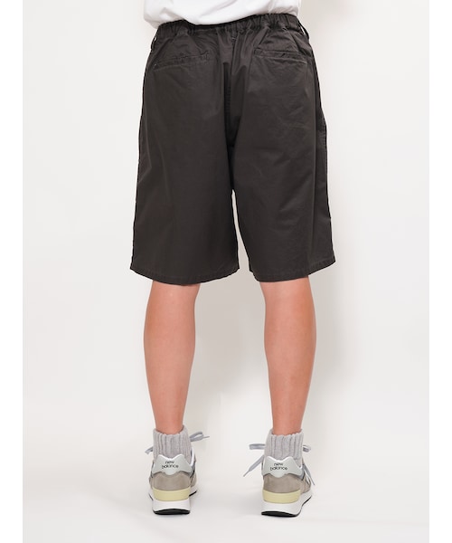 WHIZLIMITED(ウィズリミテッド)の「PATCH SHORTS(パンツ・OFFWHITE/NAVY/BLACK・M/L)」の2枚目の写真