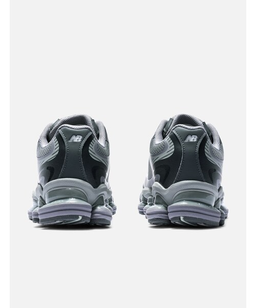 NEW BALANCE(ニューバランス)の「ABZORB 2000 Grey Days(その他・メンズ・other・US 7.5 ""/ W 9/US 8.5 ""/ W 10/US 9 ""/ W 10.5/US 8 ""/ W 9.5/US 9.5 ""/ W 11/US 10 ""/ W 11.5/US 10.5 ""/ W 12/US 11 ""/ W 12.5)」の3枚目の写真