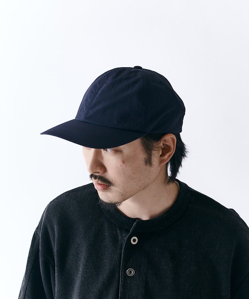 Lui's（ルイス）の「【CPH】DEEP 6 PANEL CAP / NYLON RIP（キャップ・メンズ・ブラック/ネイビー・F）」の2枚目の写真